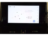 ディスプレイオーディオを装備。スマホとクルマをつなぐことで、これまでのナビに加えて、いろんなサービスが楽しめます。