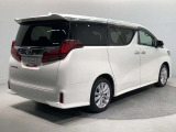購入後も安心の走行距離無制限トヨタロングラン保証全車1年付き。有償ですが最長3年間走行距離無制限の保証をお付けすることもできます。 トヨタの中古車は安心が違います。
