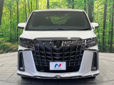 弊社では、全車『修復歴なし』のお車のみ取り扱っております。専任バイヤーによる厳選した仕入れの後、入庫後の車両チェックを行い、ネクステージが認定した高品質な中古車をご提供しております。
