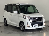 ご覧のように綺麗にクリーニングされており、とてもキレイなボディですよ。外装はもちろん内装も綺麗です。