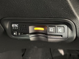 いまや快適なカーライフに欠かせないETCが付いています。