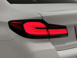 BMW伝統のL字型テールライト