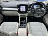 XC40 T4 モメンタム 