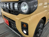 暗闇でも前方をくっきりと照らしてくれるライトです。夜の運転でも安心ですね。