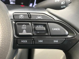 【レーダークルーズコントロール】高速道路での長距離走行が楽に!!自動で速度を保つクルーズコントロールが、衝突軽減システムと連携し、前方の車両を感知して車間を保つように速度調節してくれます!!