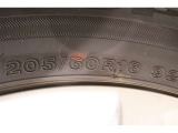 205/60R16   車両装着タイヤサイズです。 タイヤのご相談もトヨタモビリティ石川にお任せください
