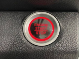ワンプッシュでエンジンのスタート、ストップが出来て便利です。