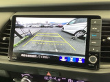 便利な3ビュー切り替え、ガイド線表示付きのバックカメラです!後退時、後方の視界をサポートします!