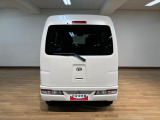5MT車☆令和3年/走行0.9万キロのハイゼットカーゴが入荷♪CDチューナーに電動格納ドアミラーが装備で仕事にも便利ですよー!ご来店にて現車確認いただけるお客様のみの販売とさせていただいております。