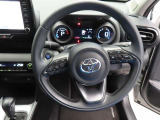 ぜひ展示車の運転席に座ってみてください。