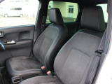 クリーニングをしっかり行っていますので、運転席・助手席どちらもきれいになっております!