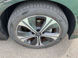タイヤサイズ 215/50R17★スタッドレスタイヤ・アルミホイールのご注文もお待ちしております★