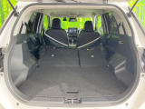 普段のお買い物や通勤、送迎等に十分な荷室スペースを確保しております。セカンドシートを倒すと、大きな荷物の積載も可能です♪