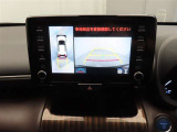 バックモニターを装備しています。車庫入れ時等に車両後方が確認出来るのでとても便利です。