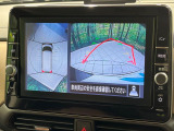 【アラウンドビューモニター】専用のカメラにより、上から見下ろしたような視点で360度クルマの周囲を確認することができます☆死角部分も確認しやすく、狭い場所での切り返しや駐車もスムーズに行えます。