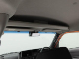 当社は購入後のアフターケアを大切にしております。納車後、1ヶ月無料点検、半年ごとにあんしん点検、12ヶ月法定点検の誘致をします。また車検までの点検をセットにした『ワンダフルパスポート』を販売中です。