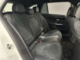 ナンバー付きの車両は公道試乗可能です(登録済未使用車など一部除く)。また、取り回しの確認など、広い場内でご試乗も可能です。お気軽に申し付けください。