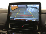 バックガイドモニターで、後方を確認しながら安心して駐車することができます。運転初心者も熟練者も必須の機能ですよ!