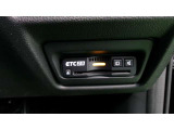 ETC付。高速道路の料金所はキャッシュレスで通過です。サービスエリア等にあるスマートインターの出入りも利用可能でとっても便利。ご納車後すぐにお使い頂けるようセットアップしてのお渡しとなります。