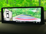【360&deg;ビューモニター】専用のカメラにより、上から見下ろしたような視点で360度クルマの周囲を確認することができます☆死角部分も確認しやすく、狭い場所での切り返しや駐車もスムーズに行えます。