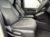 皆様のお車選びのお手伝いをさせてください★経験豊富なスタッフ一同、お問合せ・ご来店心よりお待ちしております。初めてのご相談も大歓迎でございます★