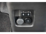 充電用USB装備しています。