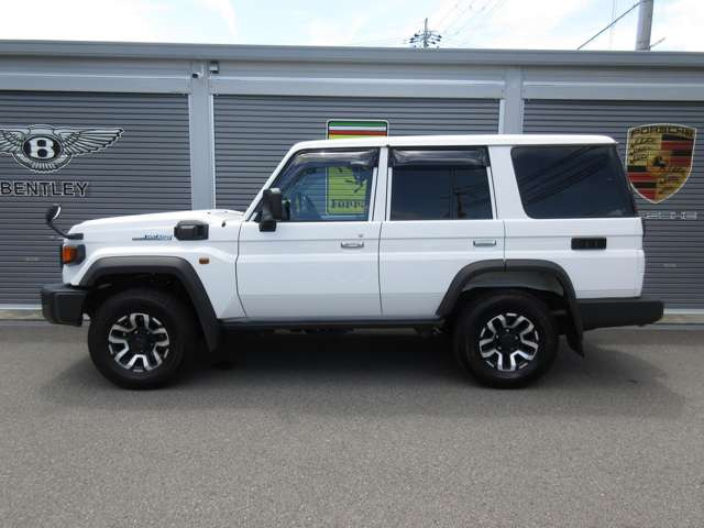 トヨタ ランドクルーザー70 2.8 AX ディーゼルターボ 4WD の中古車詳細