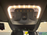 メルセデス・ベンツの定める厳しい基準をクリアしたお車のみをご案内させて頂きます。納車前整備はメーカー規定に基づき100項目以上にも及ぶ点検を熟練のメカニックによって行いご納車させて頂きます。