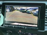 バックカメラ装着済!死角になりやすい後方もとても見やすいです☆車庫入れに自信がない方や縦列駐車が苦手な方にも、オススメ装備です!安心度もアップ!