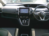 セレナ 1.2 e-POWER ハイウェイスター 