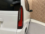 ■充実のアフターサービス■ 車の販売はもちろん、自社整備工場・自社鈑金工場・オイル交換&点検専門店舗を完備しておりますので納車後もお客様のカーライフをトータルでサポートいたします。