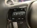 【アダプティブ・クルーズ・コントロール】予め設定した車速内でクルマが自動的に加減速。 前走車との適切な車間距離を維持しながら追従走行し、高速道路でのドライバーの疲労を軽減してくれる嬉しい機能付♪