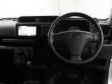 運転席廻りです。