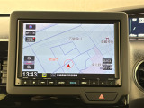 Gathers【VXM-225VFEi】見やすい大画面の8インチ液晶とCD/DVD再生・地デジ機能を備えた使い勝手の良いベースインターナビ。