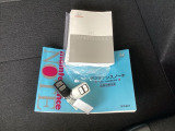 メンテナンスノート【整備記録簿】、取説も揃っています。スマートキーはバッグなどにしまったままボタン操作でエンジンの始動・停止ができて大変便利です。