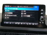 フルセグTV、ラジオ、Bluetoothがご利用いただけます。
