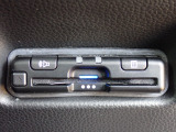 ■【ETC車載器】が装備されています。セットアップをしてお渡しとなり、ETCカードを差し込むだけで高速道路の利用が可能です。