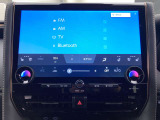 ブルートゥースに接続することにより、スマホに入ったお気に入りの音楽を車内で楽しむことができます♪あると本当に便利な機能になっています!
