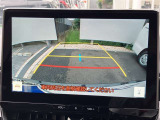 【バックモニター】バックカメラが装着されています。車庫入れが苦手な方もこれがあれば安心ですね