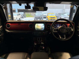 内装:車両の状態やシートのよれ等、お気付きの箇所がございましたらお写真にてお送り致しますのでお気軽にお申し付けくださいませ。