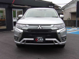 アウトランダーPHEV 2.4 G プラスパッケージ 4WD 