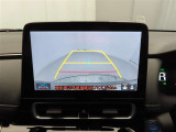 バックモニターを装備しています。車庫入れ時等に車両後方が確認出来るのでとても便利です。