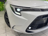 【LEDヘッドライト】悪天候や夜間走行時も良好な視界を確保し安心して運転できる高輝度LEDヘッドライトを装備!点灯速度が早く、消費電力も抑えられています。