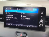 ナビ機能だけでなく、フルセグ、Bluetoothなどのオーディオ機能がついています!