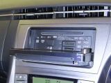 CD、DVDの再生ができます。