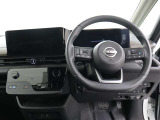 運転席からの操作もしやすいインパネ配置と、見切りのいいアイポイントですので、お車の操作性にも優れていますよ!快適・安心・安全です!!