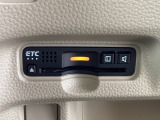 ETC車載器付。ETCが使用可能な道路通行料はキャッシュレスでスマートに走行できます。再セットアップして納車致します。