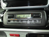 車内の温度を快適に保ってくれるオートエアコン搭載★