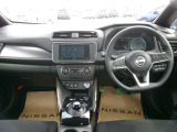 操作しやすい運転席廻り!操作パネルも使いやすい!!ドライブが楽しくなります!