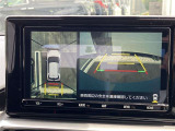 【全周囲モニター】フロント+サイド+バックにカメラが装着されています。車庫入れが苦手な方もこれがあれば安心ですね。